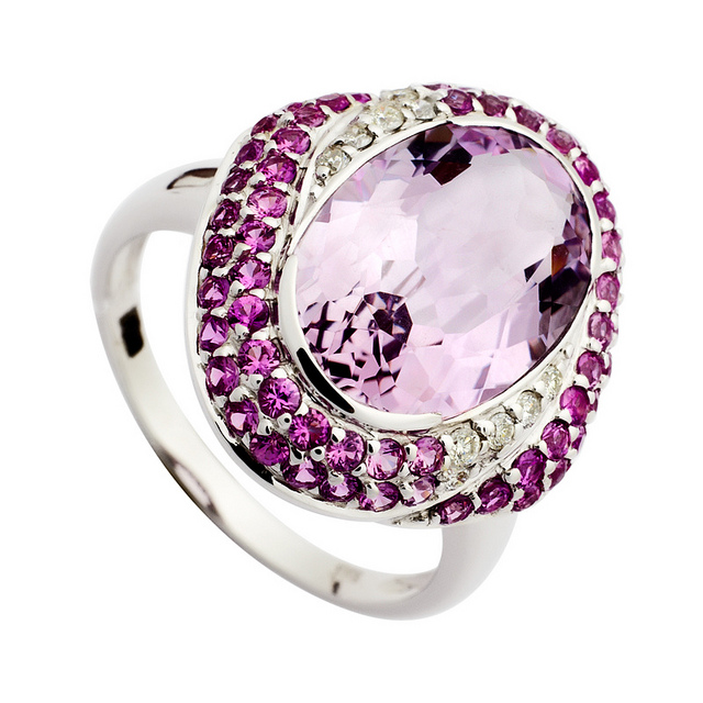 Pink diamond
